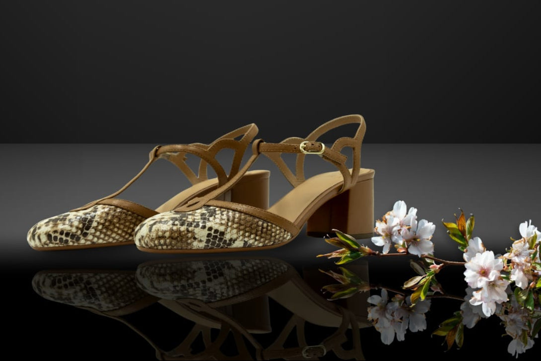 " Serpenta '' T-Strap "  Heels